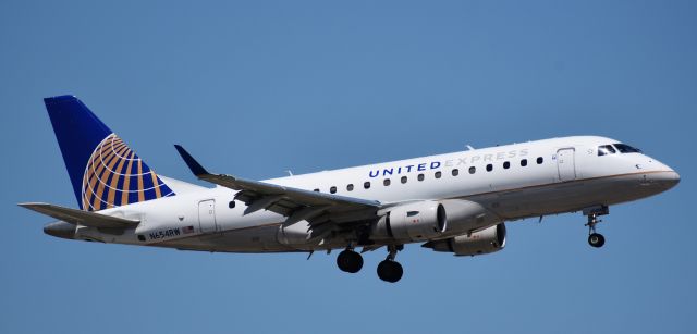 Embraer 170/175 (N654RW) - Third shot from my rookie ORD experience.  On 5/7/18.