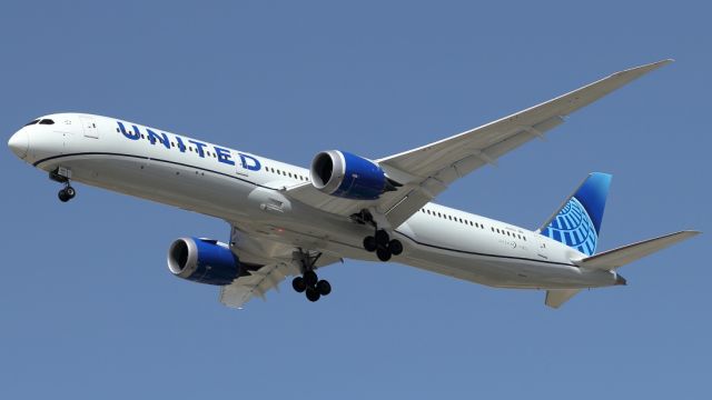 BOEING 787-10 Dreamliner (N12012) - 08/05/2021: Flight from newark on final to runway 30. Duration was 09h42m.