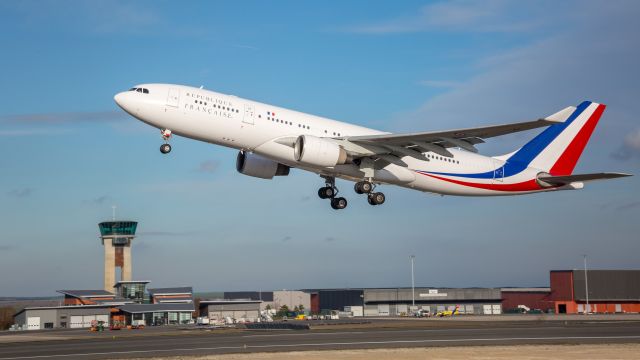 Airbus A330-200 (F-RARF)