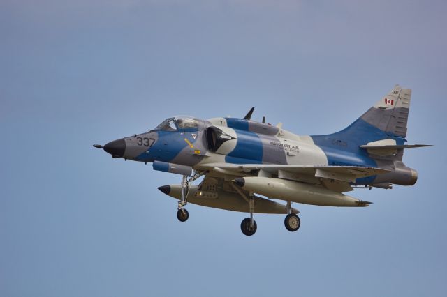 SINGAPORE TA-4 Super Skyhawk (C-FGZS)