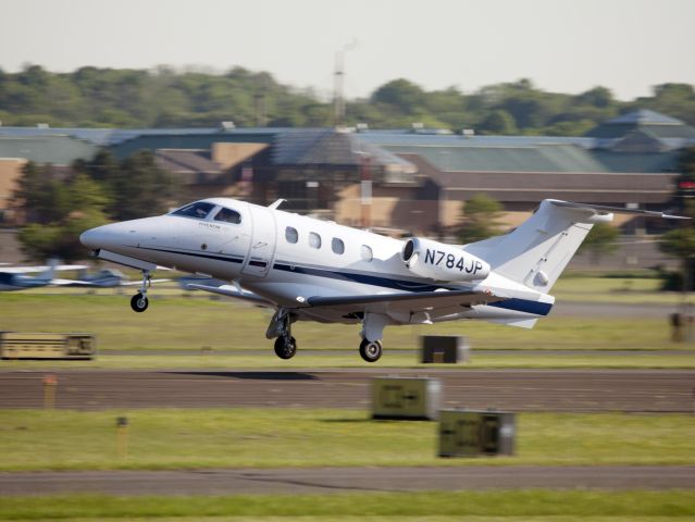 Embraer Phenom 100 (N784JP) - Take off runway 26. The aircraft is managed by CFM Corporate Flight Management  a rel=nofollow href=http://www.flycfm.comwww.flycfm.com/a