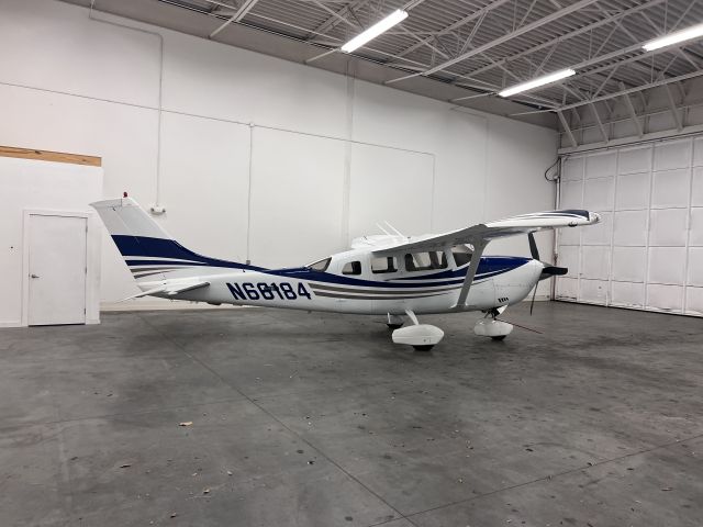 Cessna 206 Stationair (N66184)