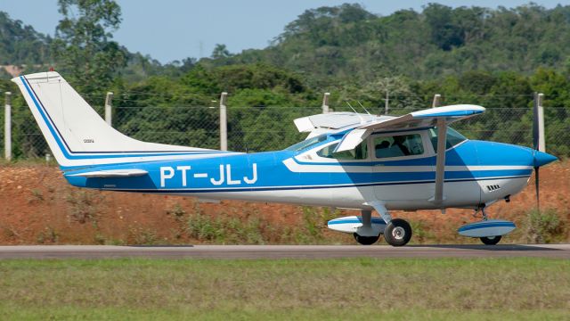 Cessna Skylane (PT-JLJ)