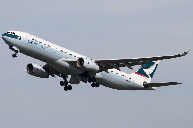 Airbus A330-300 (B-LAC)