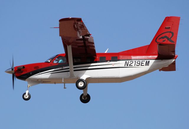 Quest Kodiak (N219EM)