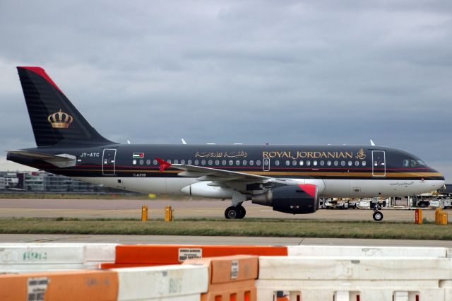 Airbus A319 (JY-AYC) - Taxiing to Stand 220 on 27-Sep-20 operating flight RJA111 from OJAI.