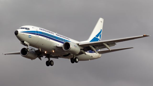 Boeing 737-700 (LV-GOO) - ARG1400 SAEZ-SAME