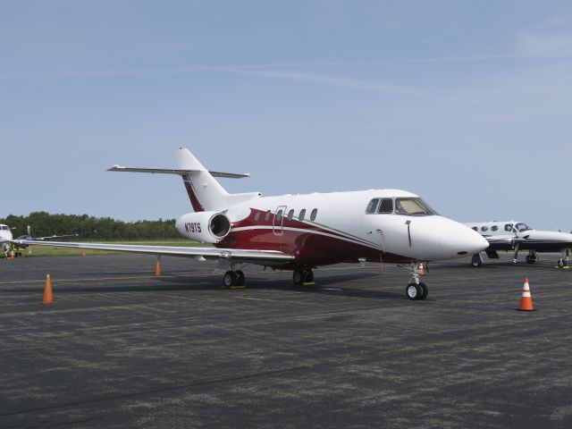 Hawker 800 (N79TS)