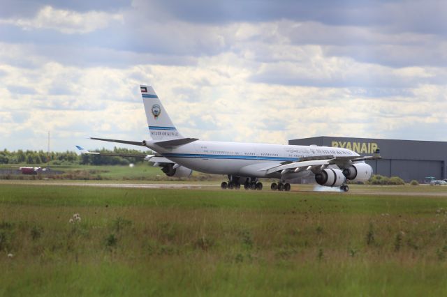 Airbus A340-500 (9K-GBB) - Airline: Kuwaiti Governmentbr /Plane: A340-500br /Location: STN (London Stansted Airport)br /Date: 18.09.22 (dd/mm/yy)