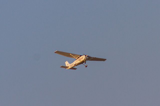 Cessna Skyhawk (N53614)