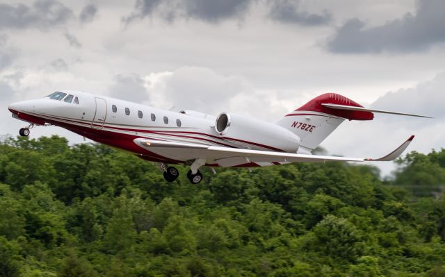 Cessna Citation X (N78ZE) - Chairman 42 departing for Dallas Love Field Airport.