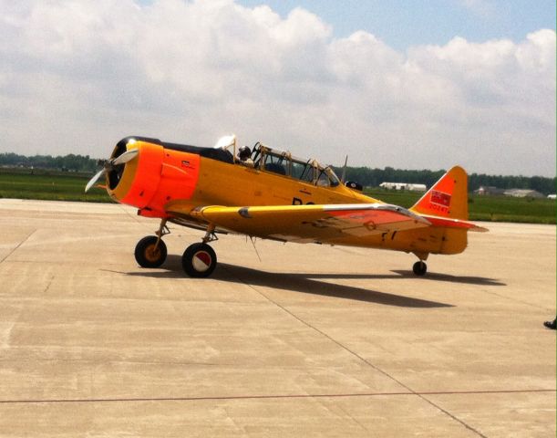 North American T-6 Texan —