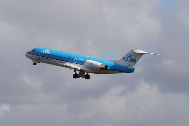 Fokker 70 (PH-KZA)