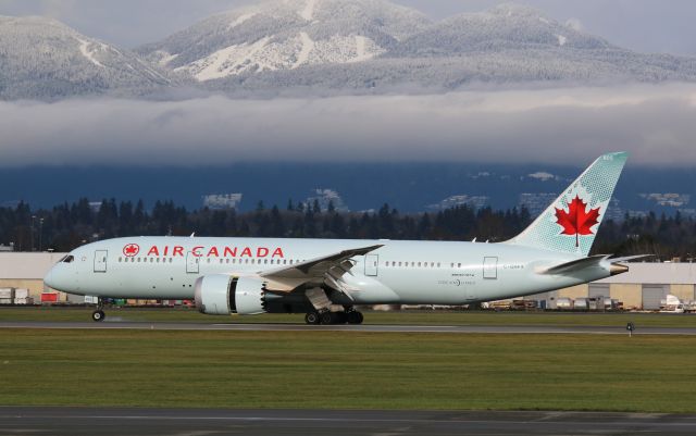 Boeing 787-8 (C-GHPX) - Air Canada Boeing 787-8 Dreamliner C-GHPX reverse thrust on arrival at YVR 26L from PVG with Cypress Mountain ski area above 