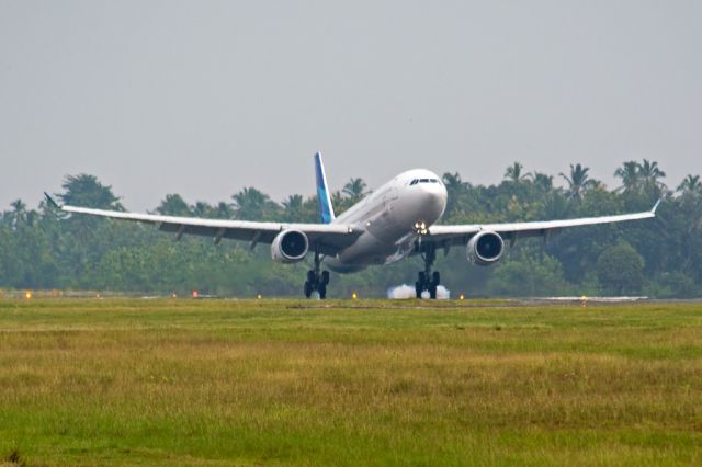 Airbus A330-300 (PK-GPE)