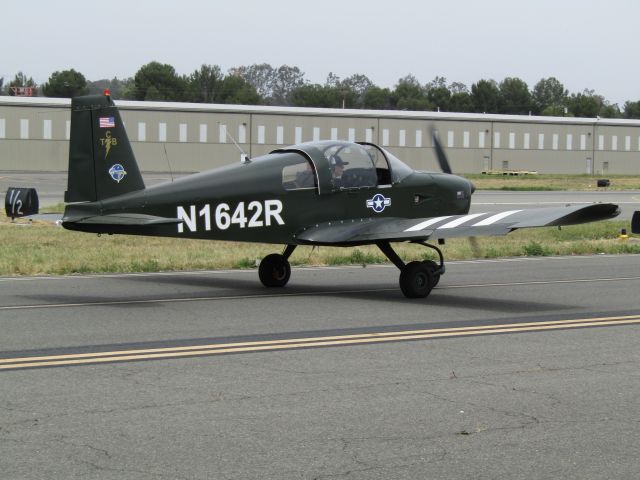 Grumman Tr2 (N1642R) - Taxiing to hangar