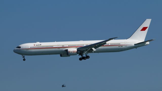 BOEING 767-400 (A9C-HMH)