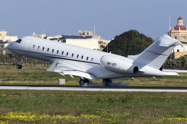 Bombardier Global Express (9H-GFI)