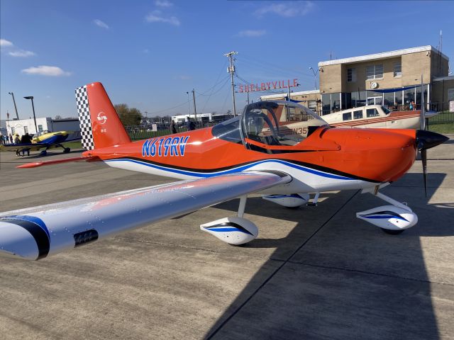 Vans RV-12 (N619RV) - With new side stripes