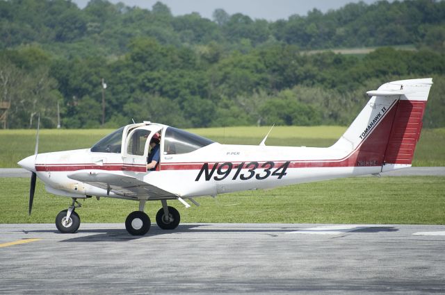 Piper Tomahawk (N91334) - Seen at KFDK on 5/12/2011.