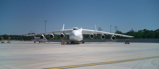 Antonov Antheus (UR-82060)