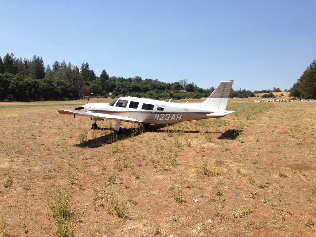 Piper Saratoga (N23AH)