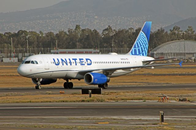 Airbus A320 (N419UA) - United Airlines / Airbus A320-232 / MSN 487 / N419UA / MMMX 03/2023