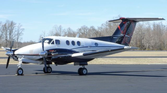 Beechcraft King Air F90 (N918BB)