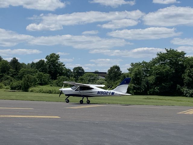 TECNAM P-2008 (N902TW) - N902TW (P208) arriving at Wings Field (KLOM)br /Photo Date: June 24, 2021