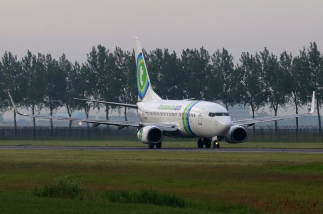 Boeing 737-700 (PH-XRZ)