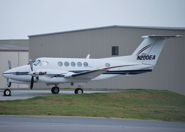 Beechcraft Super King Air 200 (N200EA) - EPPS AIR SERVICE INC - 8/3/10