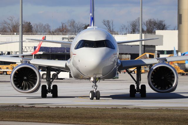 Airbus A320neo (SE-ROY)