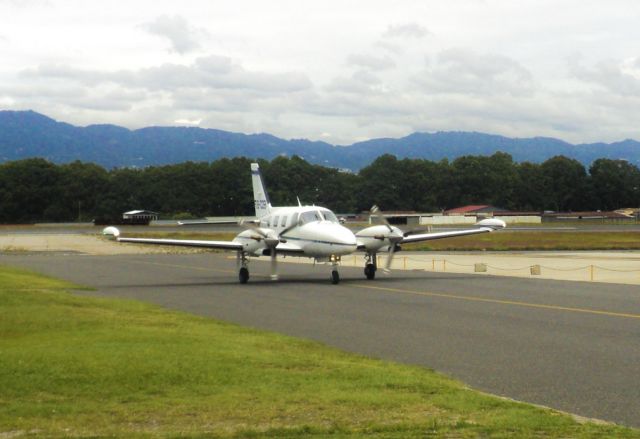 Piper Cheyenne 400 (TG-COB)