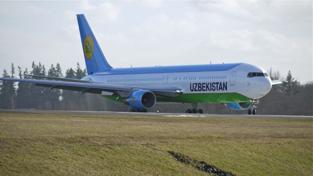 BOEING 767-300 (UK-67003) - BOE981 rolls onto runway 34L on 1/23/12 to begin its maiden flight.