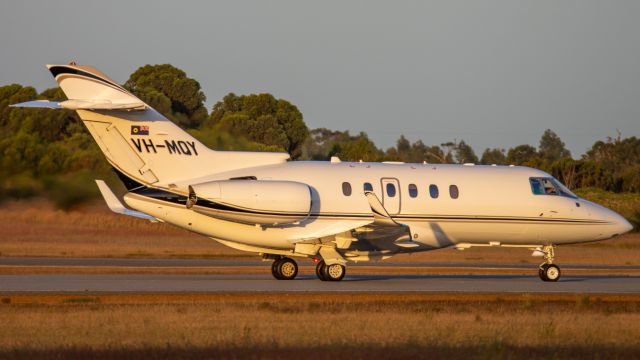 Hawker 800 (VH-MQY)