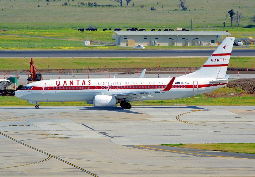 Boeing 737-800 (VH-VXQ)