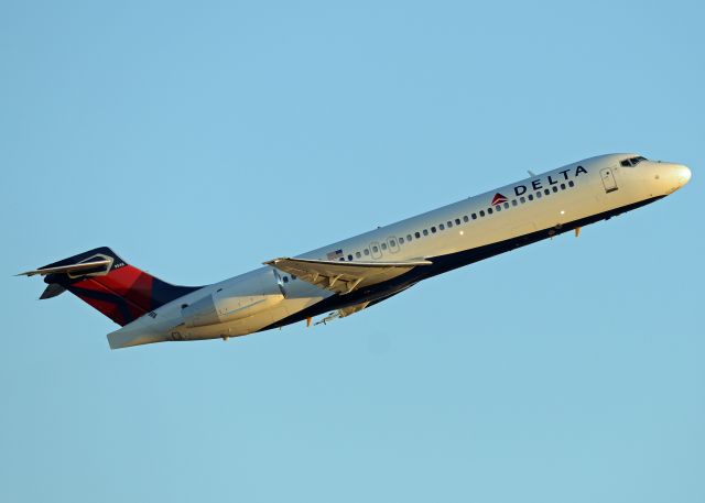 Boeing 717-200 (N980AT)