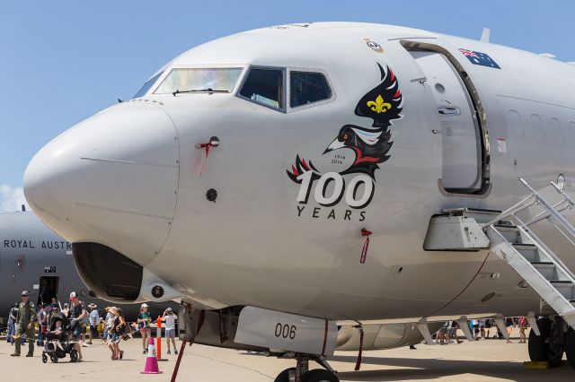 A30006 — - RAAF, E7 Wedgetail, on satic display at RAAF open day sporting anniversary decal artwork.