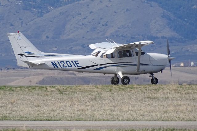 Cessna Skyhawk (N1201E)