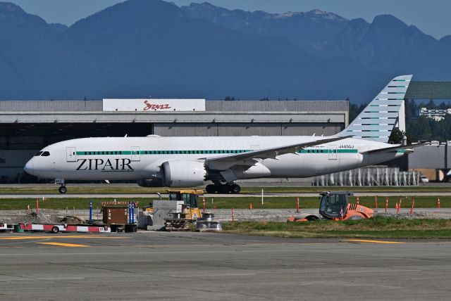 Boeing 787-8 (JA850J)