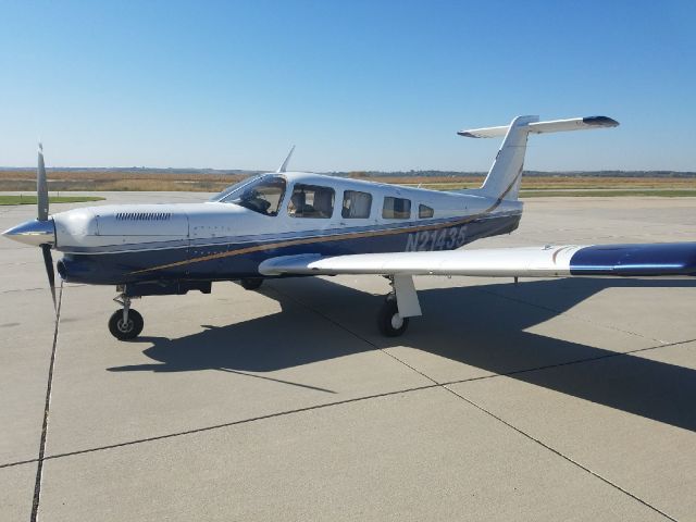 Piper Saratoga (N21435)