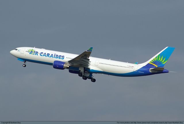 Airbus A330-300 (F-OONE)