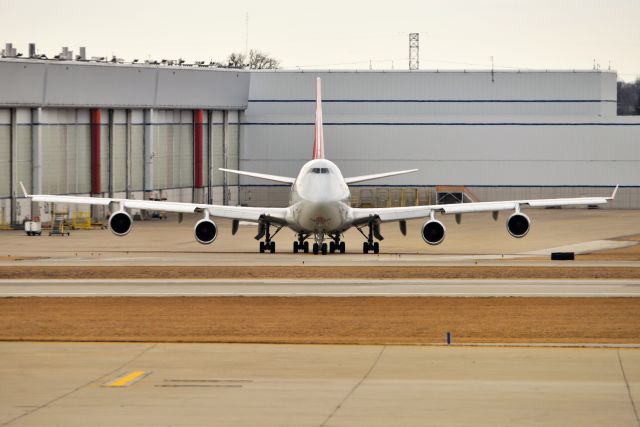 Boeing 747-400 (LX-ICL) - Facing off with a heavy. Taxiing out for departure to ORD. 03-03-22.