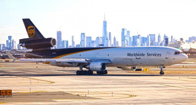 Boeing MD-11 (N259UP)