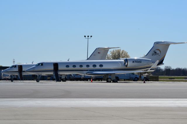 Gulfstream Aerospace Gulfstream V (N70AG) - CHARGERS FOOTBALL CO LLC (NFL Los Angeles Chargers owner) at KCLT - 3/4/18 ***** RG AVIATION LLC (N975RG) GLF3 parked behind N70AG