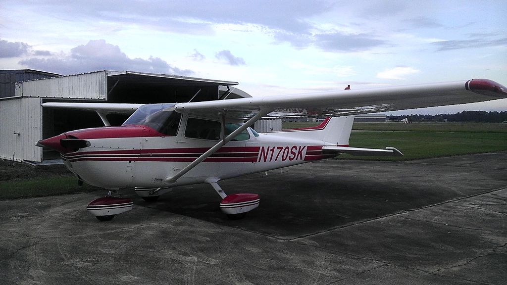Cessna Skyhawk (N170SK)