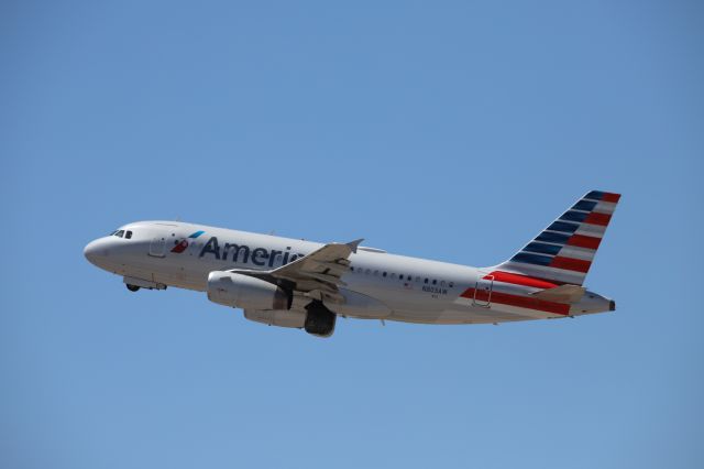 Airbus A319 (N803AW)