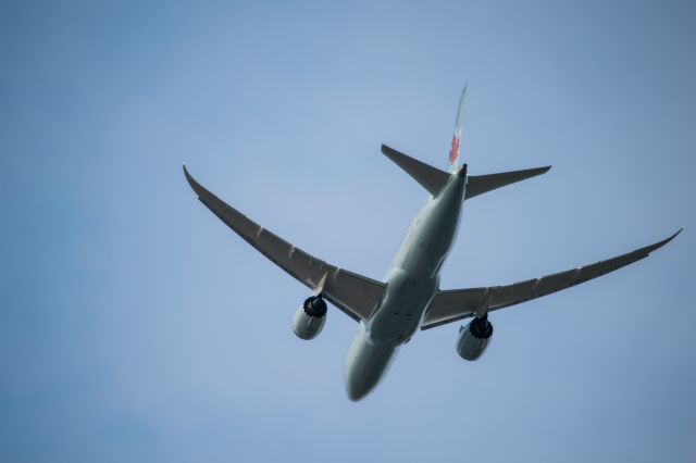 Boeing 787-8 — - An Air Canada Boeing 787 climing out of YYZ after taking of on either 06L or 06R.