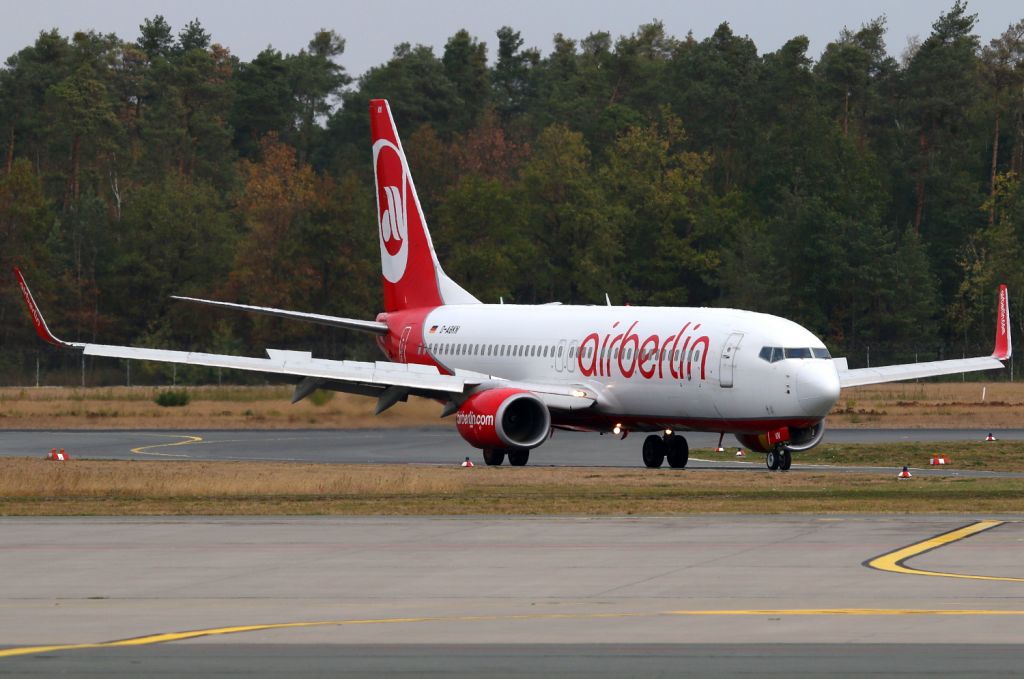 Boeing 737-800 (D-ABKN)