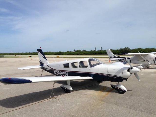 Piper Saratoga (N3699W) - se encuentra en chester,sur de Carolina(usa).En muy buenas condiciones tecnicas de vuelo.